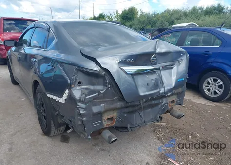 2014 Nissan Altima 2.5/2.5 S/2.5 Sl/2.5 Sv z USA, uszkodzony, nr VIN 1N4AL3AP3EN373591